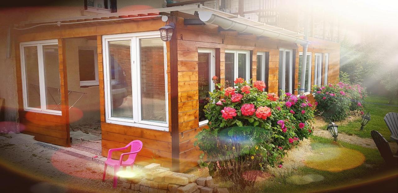 T4 Climatise A 20 Mn De Disney Et 50 De Paris Dans Jolie Maison Briarde Mortcerf ภายนอก รูปภาพ